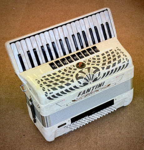 Fantini 37 key 96 bass 4 voice decorated piano accordion second