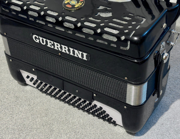 Guerrini 34 key 3 voice 80 bass piano accordion