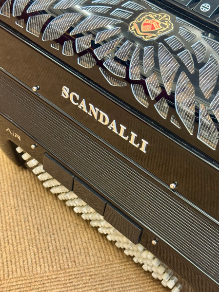 Scandalli Air Junior C - C System 4 voice 96 bass. Second Hand