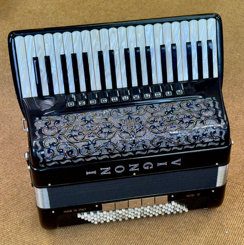 Vignoni Ravel IV 96 bass 4 voice musette - second hand – The Reed