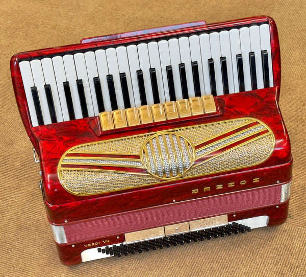 Hohner Verdi Vn 4 voice musette 120 bass piano accordion - Second Hand