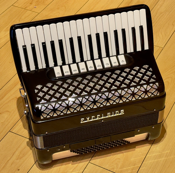 Excelsior 72/4S 34 key 4 voice 72 bass piano accordion - second hand