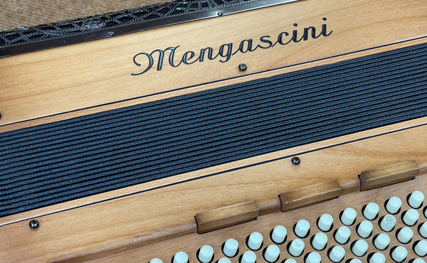 Mengascini Clarion III 34 key 96 bass piano accordion second hand