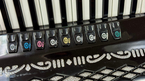 Borsini 41 key 4 voice musette, 120 bass piano accordion - Second Hand