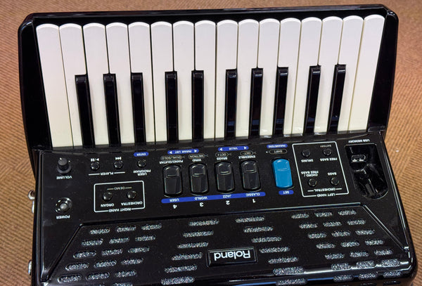 Roland FR-1x Digital Piano accordion second hand