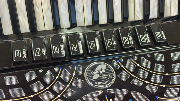 Fantini 37 key 96 bass 4 voice piano accordion second hand
