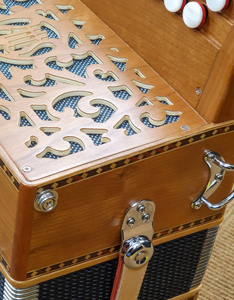 Fisitalia Morris II D/G melodeon with hand made reeds