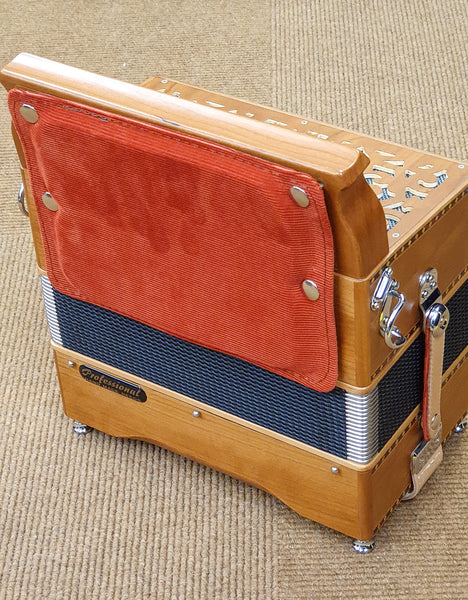 Fisitalia Morris II D/G melodeon with hand made reeds