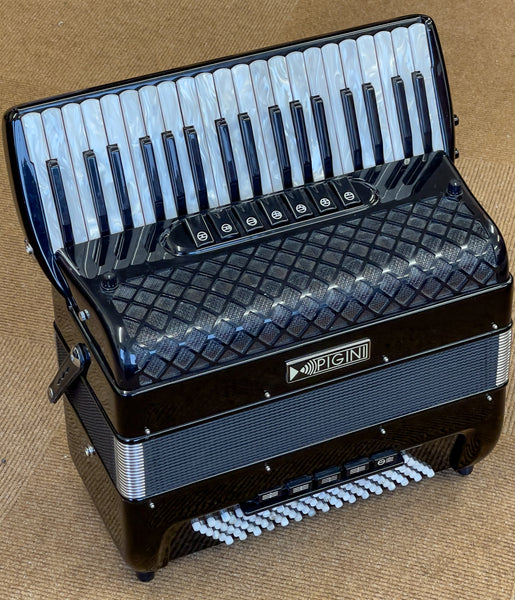 Second Hand Pigini Convertor 37/P3 96 bass piano accordion complete with fitted microphones